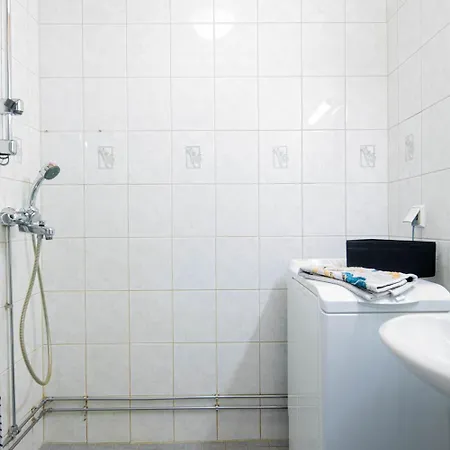 In The Center Of アパート *